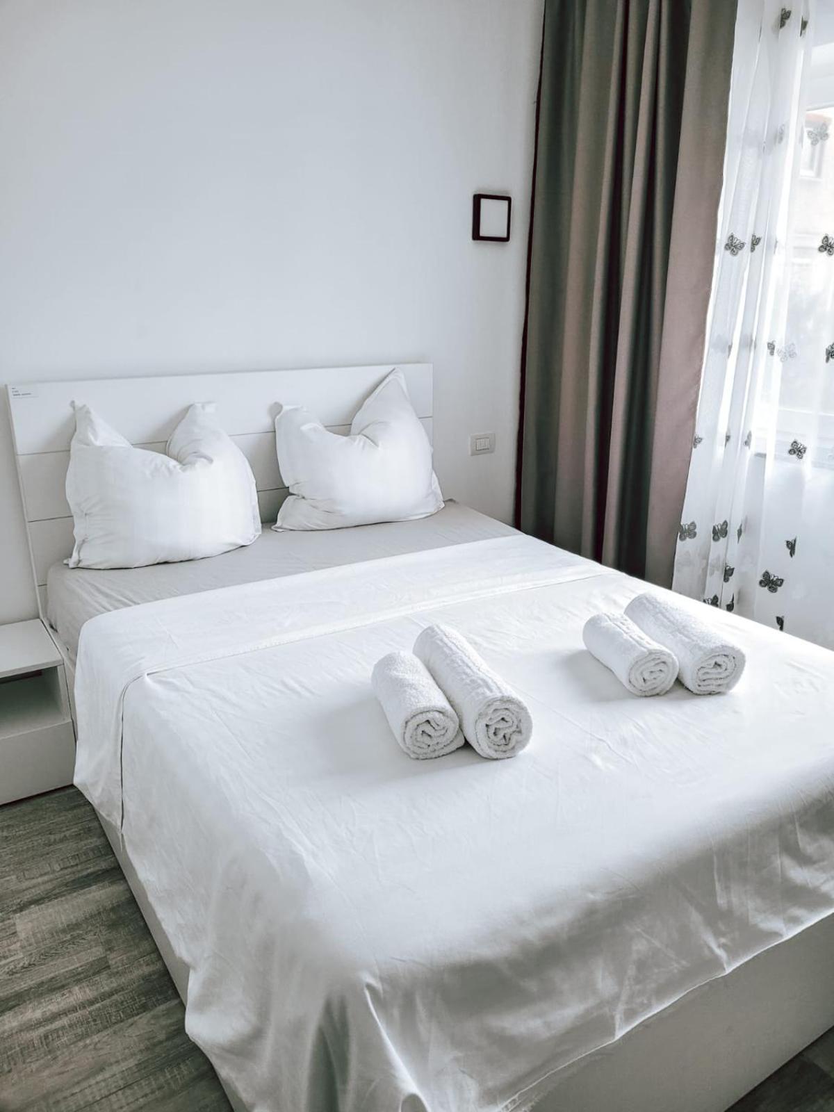 Cosy Apartment Făgăraş エクステリア 写真